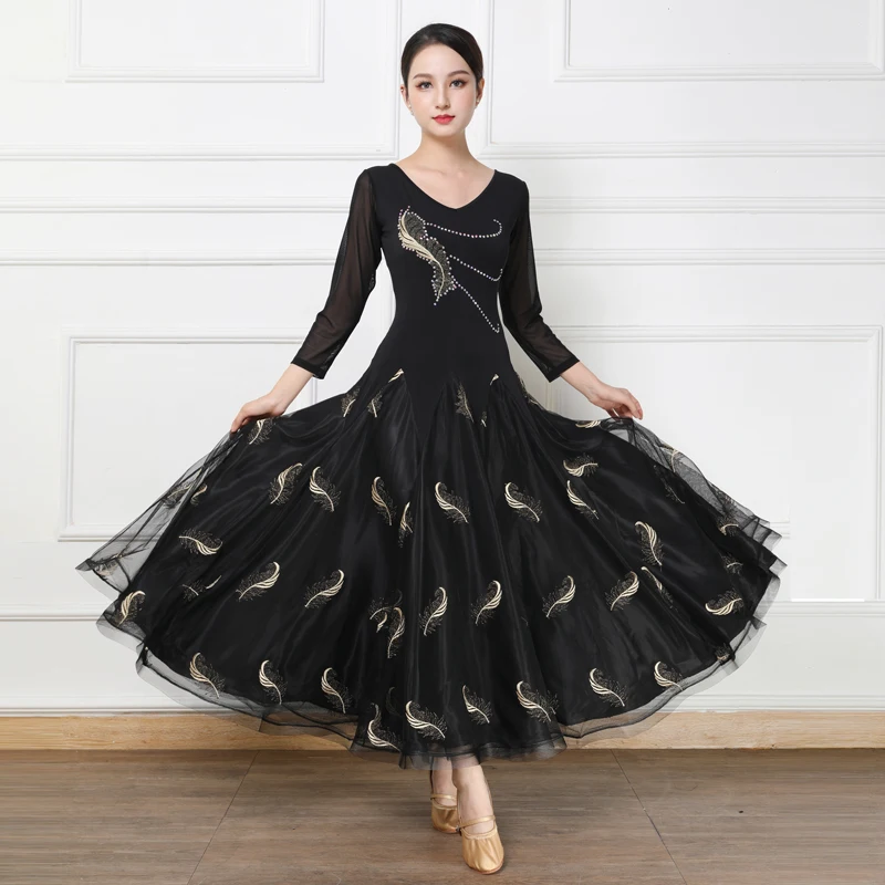 New Sexy Modern Dance Dress National Standard Women Ballroom Dance Dresses Waltz Performance Costumes
New Sexy Modern Dance Dress National Standard Women Ballroom Dance Dresses Waltz Performance Costumes