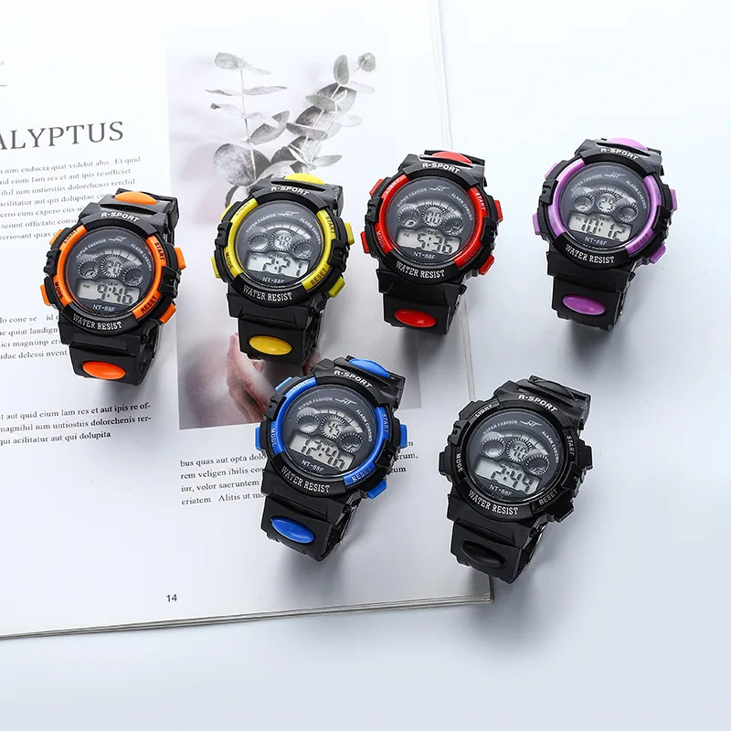 Teen Digital LED Silicone Watch - Multifunctional Electronic Watch for Boys and Girls - Perfect Gift for Daily Use
Teen Digital LED Silicone Watch - Multifunctional Electronic Watch for Boys and Girls - Perfect Gift for Daily Use