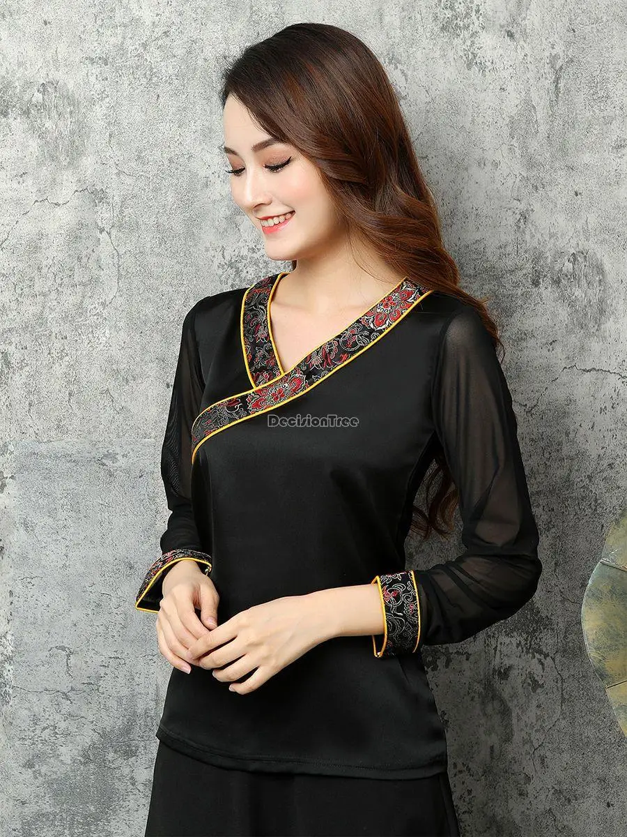 2025 new chinese national style improved tibetan top spring summer elegant tibetan element clothing v-neck women daily blouse
2025 new chinese national style improved tibetan top spring summer elegant tibetan element clothing v-neck women daily blouse
