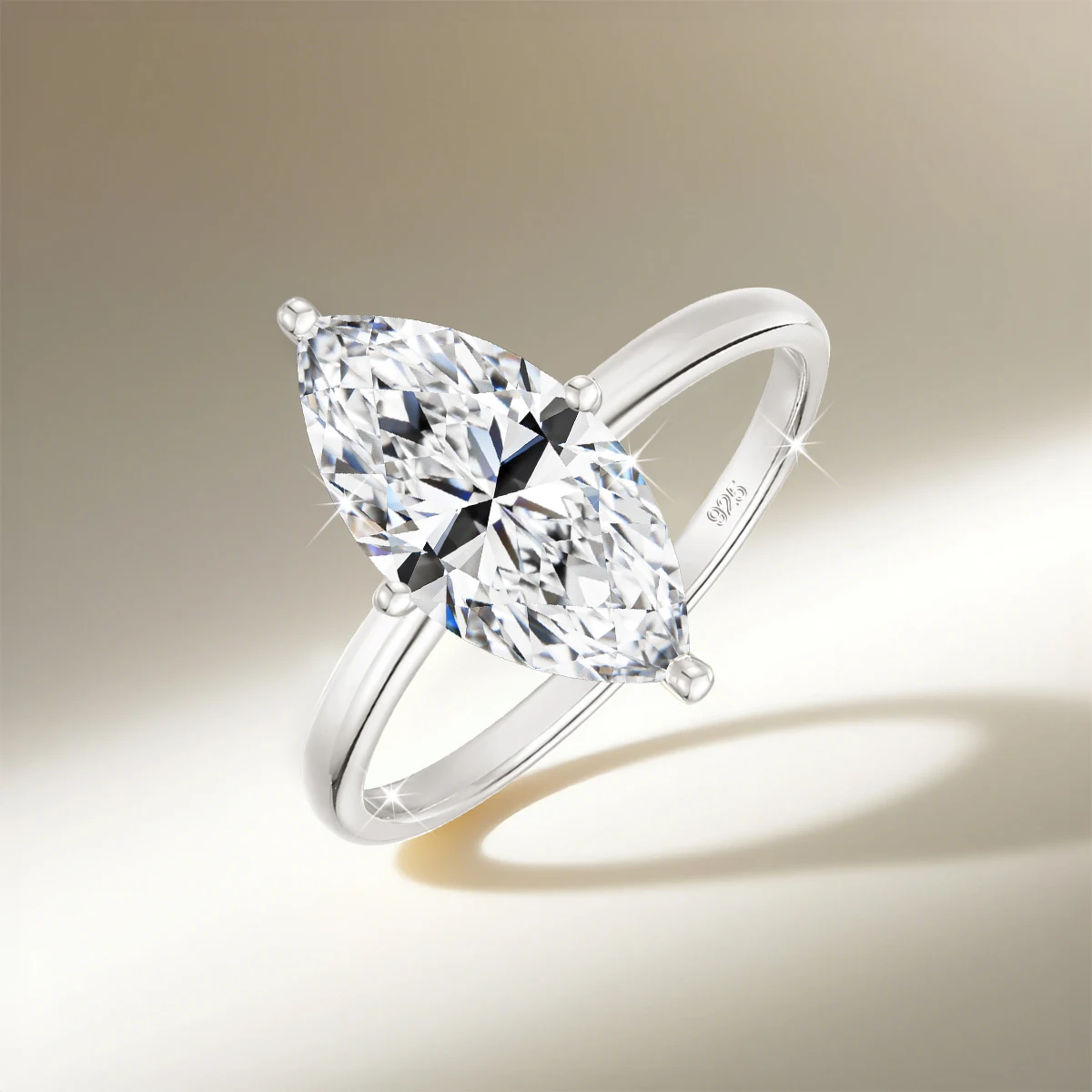 Solitaire Marquise Cut Moissanite Engagement Ring for Women 925 Sterling Silver 4-Prong Wedding Band With GRA Certified
Solitaire Marquise Cut Moissanite Engagement Ring for Women 925 Sterling Silver 4-Prong Wedding Band With GRA Certified