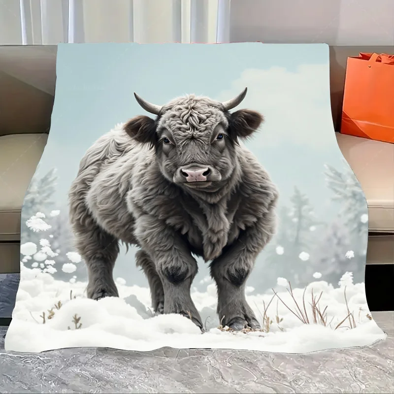 1pc Flannel Blanket Cozy Highland Cow Blanket - Winter Wonderland Design, Soft & Warm Throw
1pc Flannel Blanket Cozy Highland Cow Blanket - Winter Wonderland Design, Soft & Warm Throw