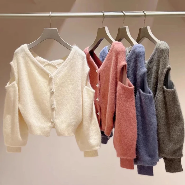 Sweet Style Knitted Open Cardigan Sweater V-Neck Shoulder Bared Animal Fur Split New Arrival Pure Color Autumn Winter Fashion
Sweet Style Knitted Open Cardigan Sweater V-Neck Shoulder Bared Animal Fur Split New Arrival Pure Color Autumn Winter Fashion
