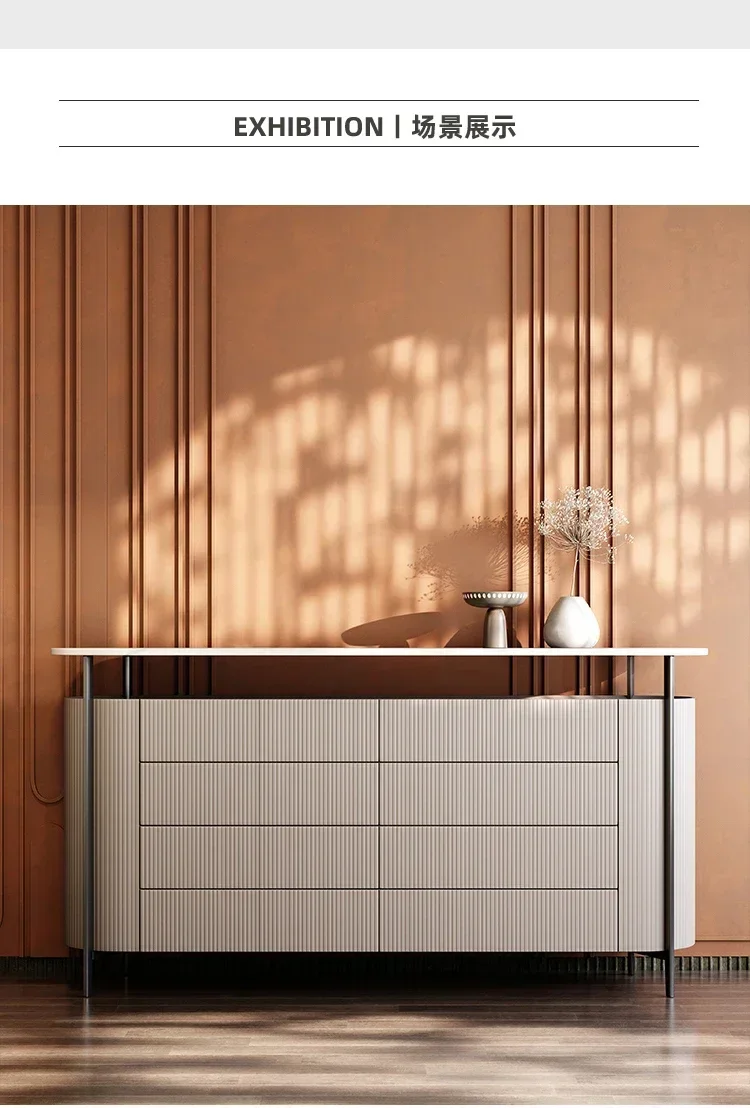 Итальянский минималистичный шкаф с восемью ведрами из каменной плиты
Итальянский минималистичный шкаф с восемью ведрами из каменной плиты