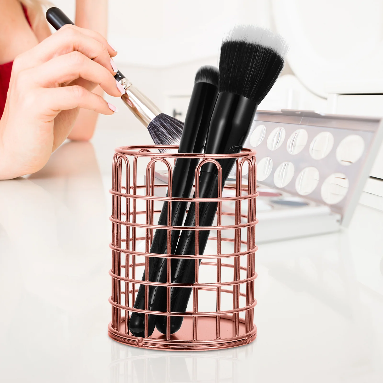 Makeup Brush Storage Bucket Golden Holder Desktop Organizer Stationery Case Compact Size Practical Tool Box Container
Makeup Brush Storage Bucket Golden Holder Desktop Organizer Stationery Case Compact Size Practical Tool Box Container