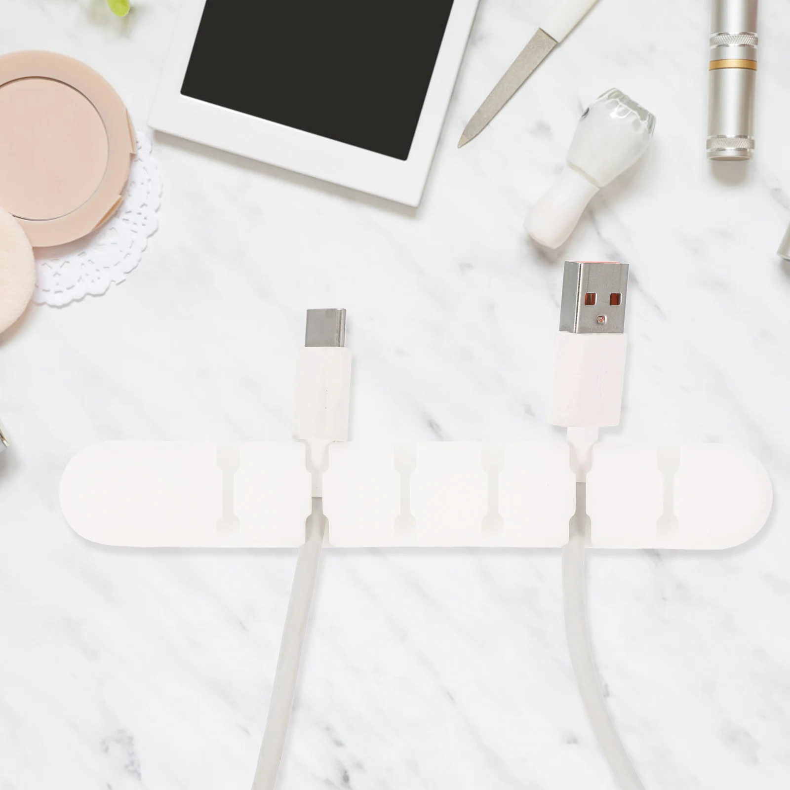 2 Pcs Organizer Cable Manager Wire Organizers for Cords Management USB Holder Desk White
2 Pcs Organizer Cable Manager Wire Organizers for Cords Management USB Holder Desk White