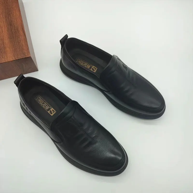 British Style Men's Genuine Leather Shoes Temperament Formal Shoes Men's Office Business Shoes Outdoor Leisure Shoes Comfort
British Style Men's Genuine Leather Shoes Temperament Formal Shoes Men's Office Business Shoes Outdoor Leisure Shoes Comfort
