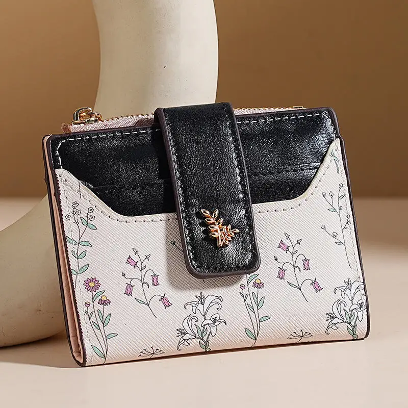 New Women's Wallet Short Style New Korean Edition Simple Fashionable Zero Wallet Buckle Zipper Multi Card Card Bag Small
New Women's Wallet Short Style New Korean Edition Simple Fashionable Zero Wallet Buckle Zipper Multi Card Card Bag Small