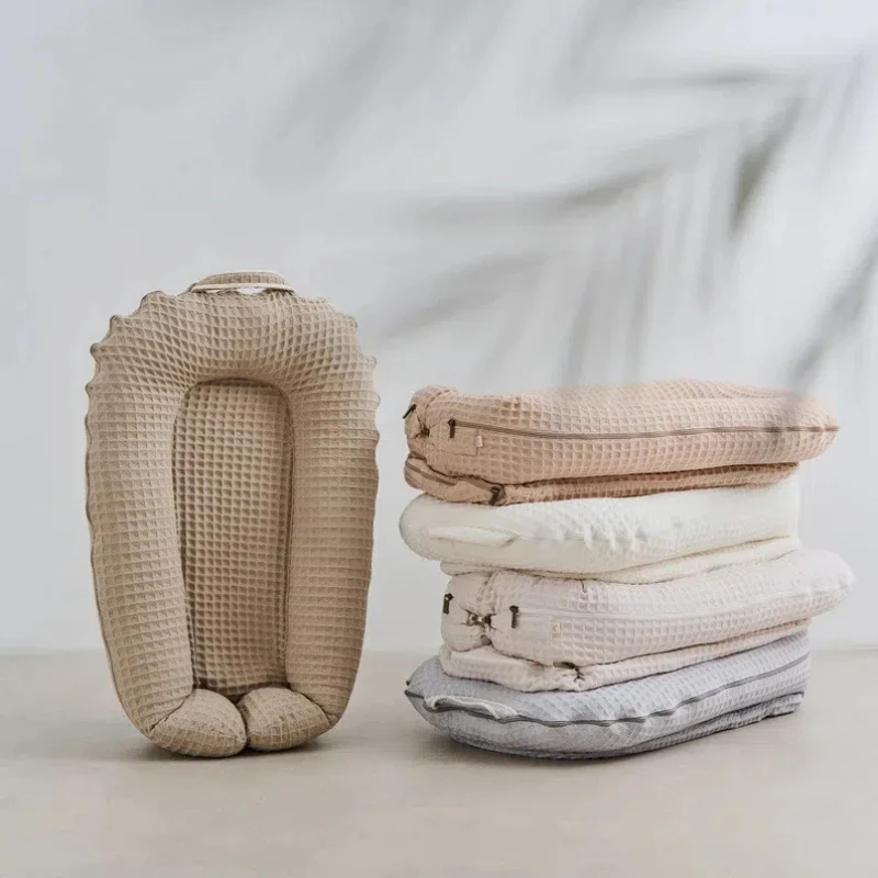 Лежак для новорожденных с защитой от давления, моющаяся складная детская прикроватная кровать, удобная для путешествий люлька-гнездо для младенцев
Лежак для новорожденных с защитой от давления, моющаяся складная детская прикроватная кровать, удобная для путешествий люлька-гнездо для младенцев