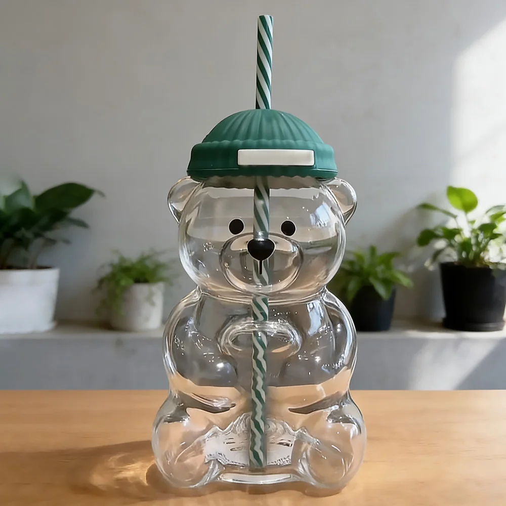 Экологичная чашка с медведем, стеклянная чашка с соломой, 202, милый прозрачный стакан со шляпой для кофе со льдом, чашка для холодных напитков, ограниченная серия
Экологичная чашка с медведем, стеклянная чашка с соломой, 202, милый прозрачный стакан со шляпой для кофе со льдом, чашка для холодных напитков, ограниченная серия