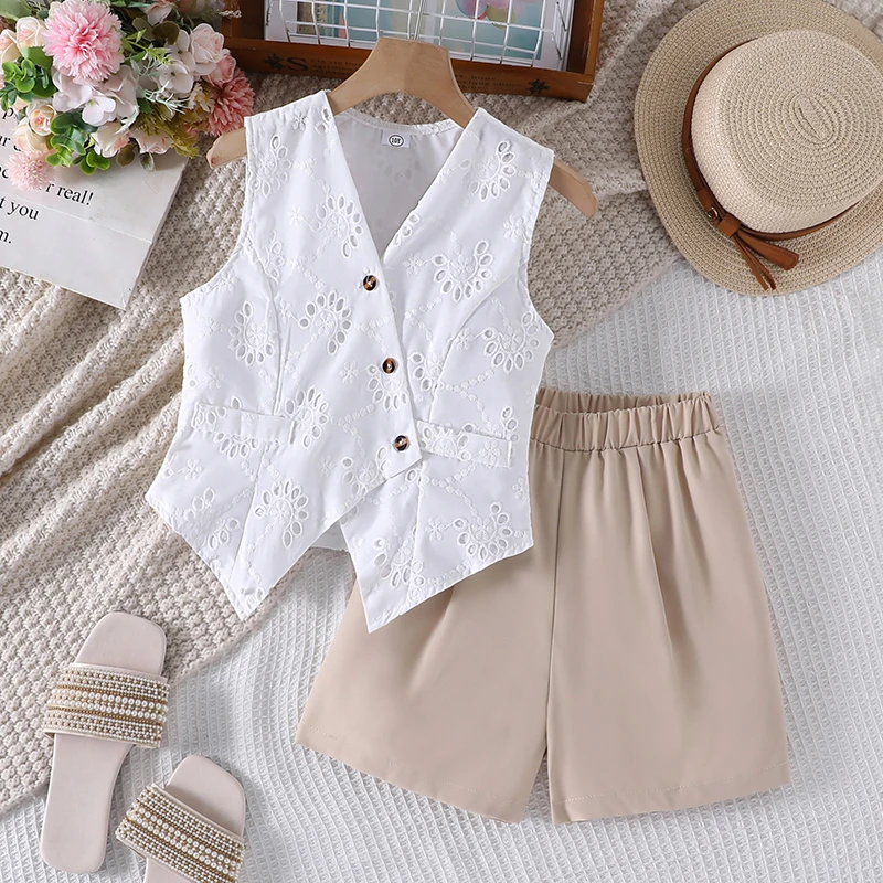 Girls 8-12 Summer 2Pcs Outfit, Sleeveless Eyelet Embroidery Vest & Elastic Waist Beige Shorts, Comfortable Kids Wear
Girls 8-12 Summer 2Pcs Outfit, Sleeveless Eyelet Embroidery Vest & Elastic Waist Beige Shorts, Comfortable Kids Wear