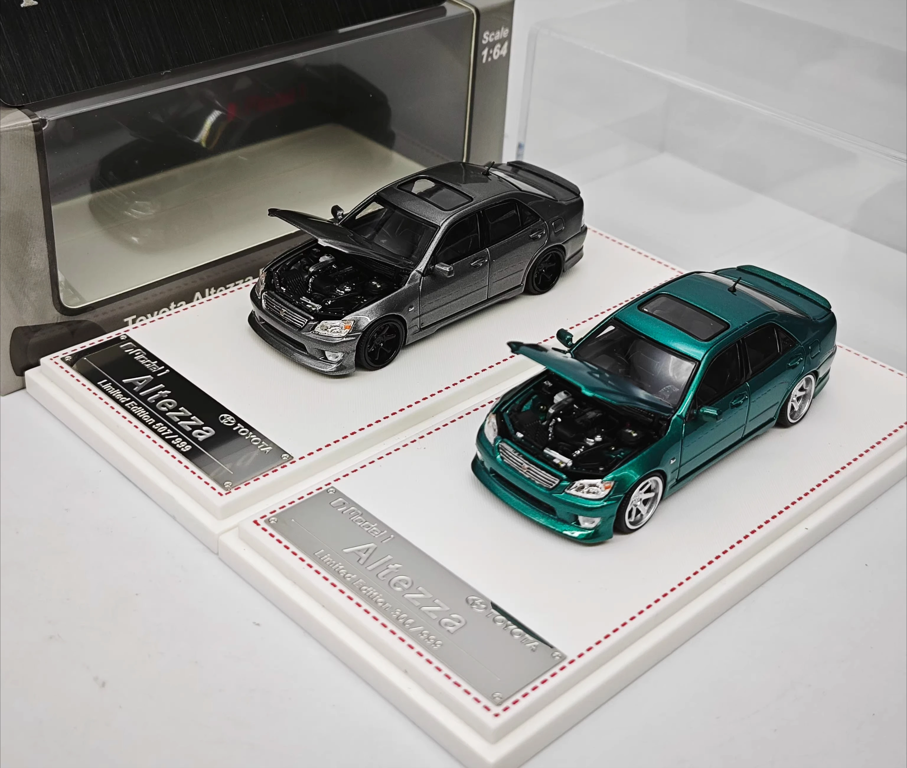 FH1/64 RS200 SXE10 Ground-Biting Shark Altezza Alloy Open-Top Car Model
FH1/64 RS200 SXE10 Ground-Biting Shark Altezza Alloy Open-Top Car Model