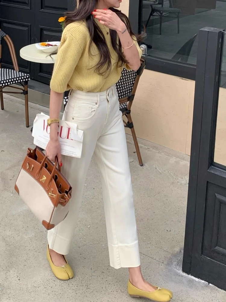 Прямые джинсовые джинсы с высокой талией, женские летние белые широкие брюки, девять десятых брюк, корейские женские джинсы
Прямые джинсовые джинсы с высокой талией, женские летние белые широкие брюки, девять десятых брюк, корейские женские джинсы