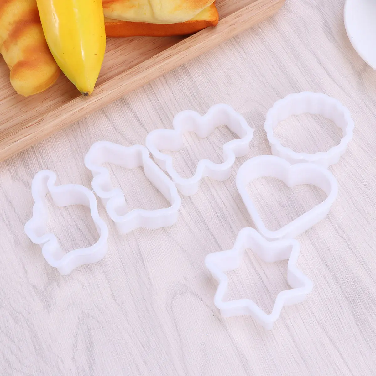 6Pcs Plastic Cookie Cutters Set Assorted Shapes Baking Mold for DIY Cookies Christmas Birthday Valentine's Day Party Biscuit
6Pcs Plastic Cookie Cutters Set Assorted Shapes Baking Mold for DIY Cookies Christmas Birthday Valentine's Day Party Biscuit