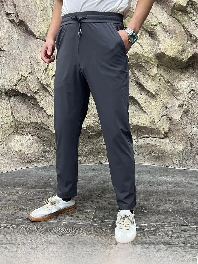 Cool Silk Straight Leg Casual Pants Elastic Waist Long Trousers Men Comfortable Breathable UPF50 Leisure Fashion Youth
Cool Silk Straight Leg Casual Pants Elastic Waist Long Trousers Men Comfortable Breathable UPF50 Leisure Fashion Youth