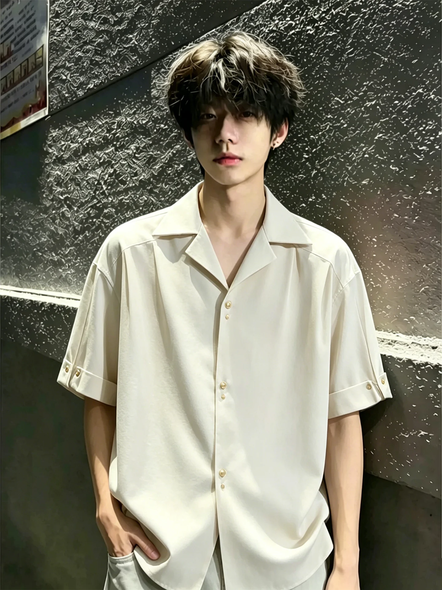 Men's Ice Silk Short Sleeve Shirt Cuban Collar Peach Color Cleanfit Design Summer Casual Fashion Breathable Lightweight Polye...
Men's Ice Silk Short Sleeve Shirt Cuban Collar Peach Color Cleanfit Design Summer Casual Fashion Breathable Lightweight Polye...