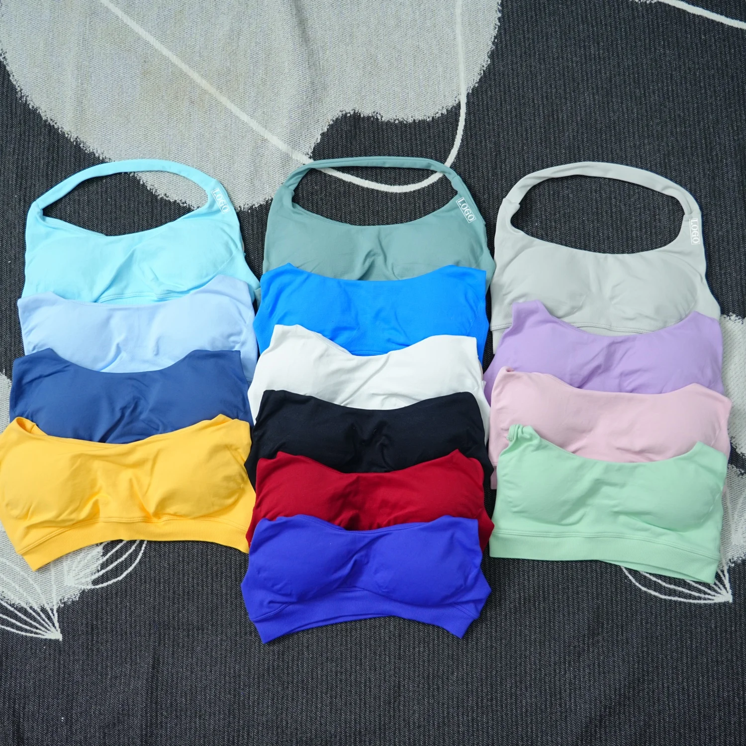 Sports Bra With Logo Women Seamless Halter Bra Open Back Yoga Top Bras Medium Support Gym Crop Top Padded Sportswear
Sports Bra With Logo Women Seamless Halter Bra Open Back Yoga Top Bras Medium Support Gym Crop Top Padded Sportswear