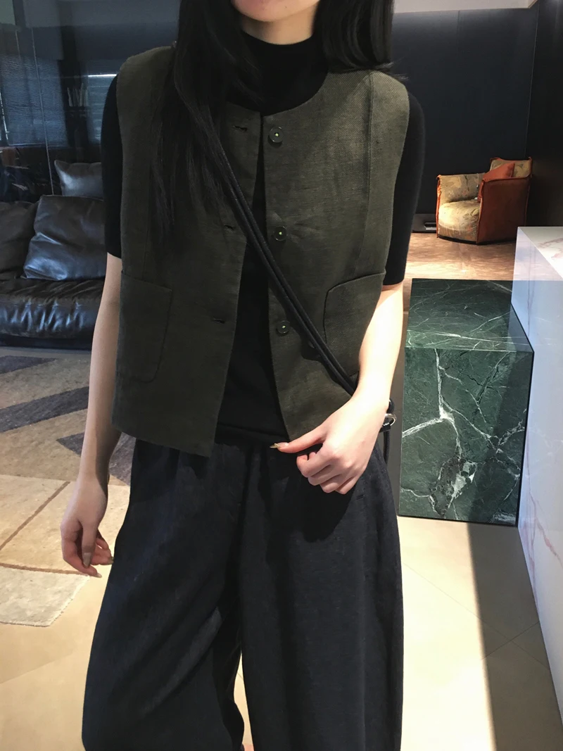Cuijia Retro Loose Fit Diagonal Linen round Ne ort Vest Double ket Faionable Comfortable Women's Outerwear Top
Cuijia Retro Loose Fit Diagonal Linen round Ne ort Vest Double ket Faionable Comfortable Women's Outerwear Top