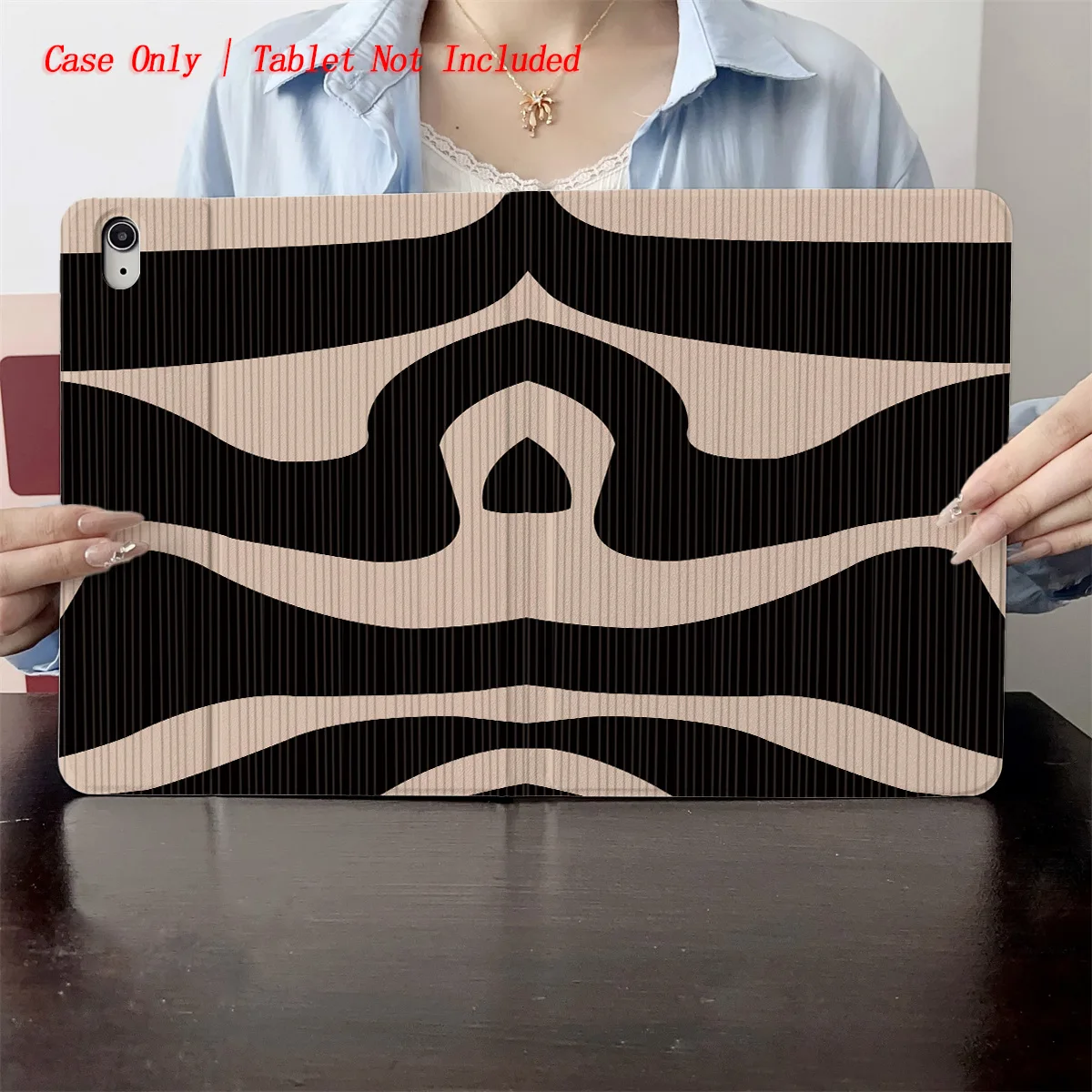 Sleek Black + Light Khaki Lines Pattern iPad Cover For Apple iPad 10th Gen Pro 11 Air 4 Mini 6 Protective Case
Sleek Black + Light Khaki Lines Pattern iPad Cover For Apple iPad 10th Gen Pro 11 Air 4 Mini 6 Protective Case