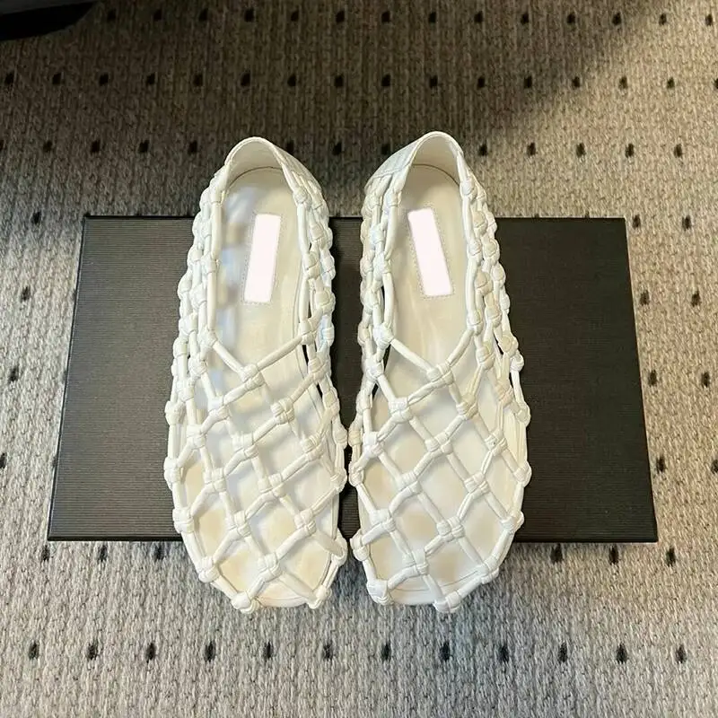 2026 New Niche Designer Hollow Woven Mesh Cage Sandals Women Round Toe Low Heel Flat Casual Summer Daily Slip On Ladies Shoes
2026 New Niche Designer Hollow Woven Mesh Cage Sandals Women Round Toe Low Heel Flat Casual Summer Daily Slip On Ladies Shoes