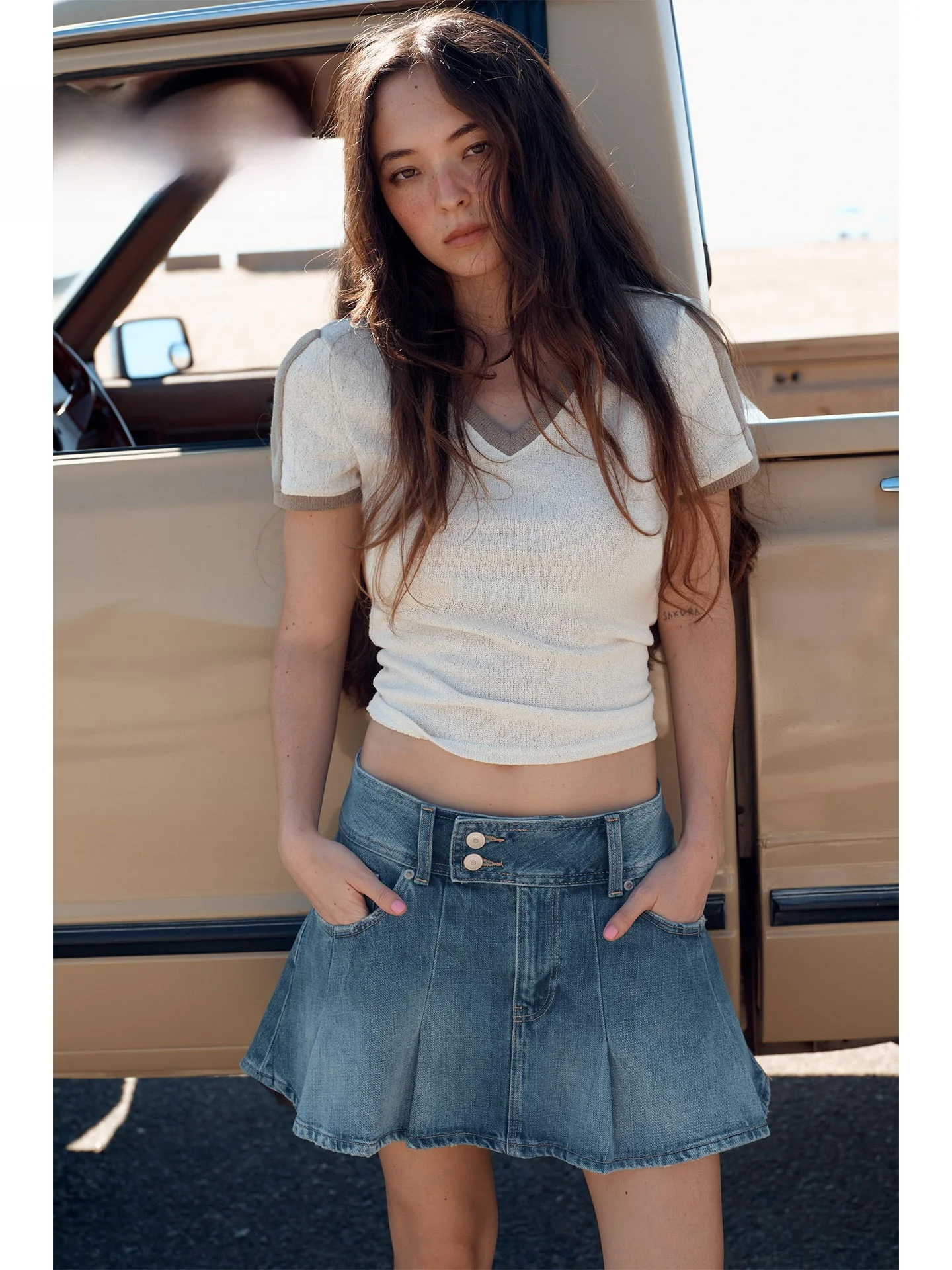 Retro Faded Double Waist Head Denim Wide Pleat Skirt Versatile Vintage Half-length Skirt A-Line Standard Fit Ladies' Skirt
Retro Faded Double Waist Head Denim Wide Pleat Skirt Versatile Vintage Half-length Skirt A-Line Standard Fit Ladies' Skirt