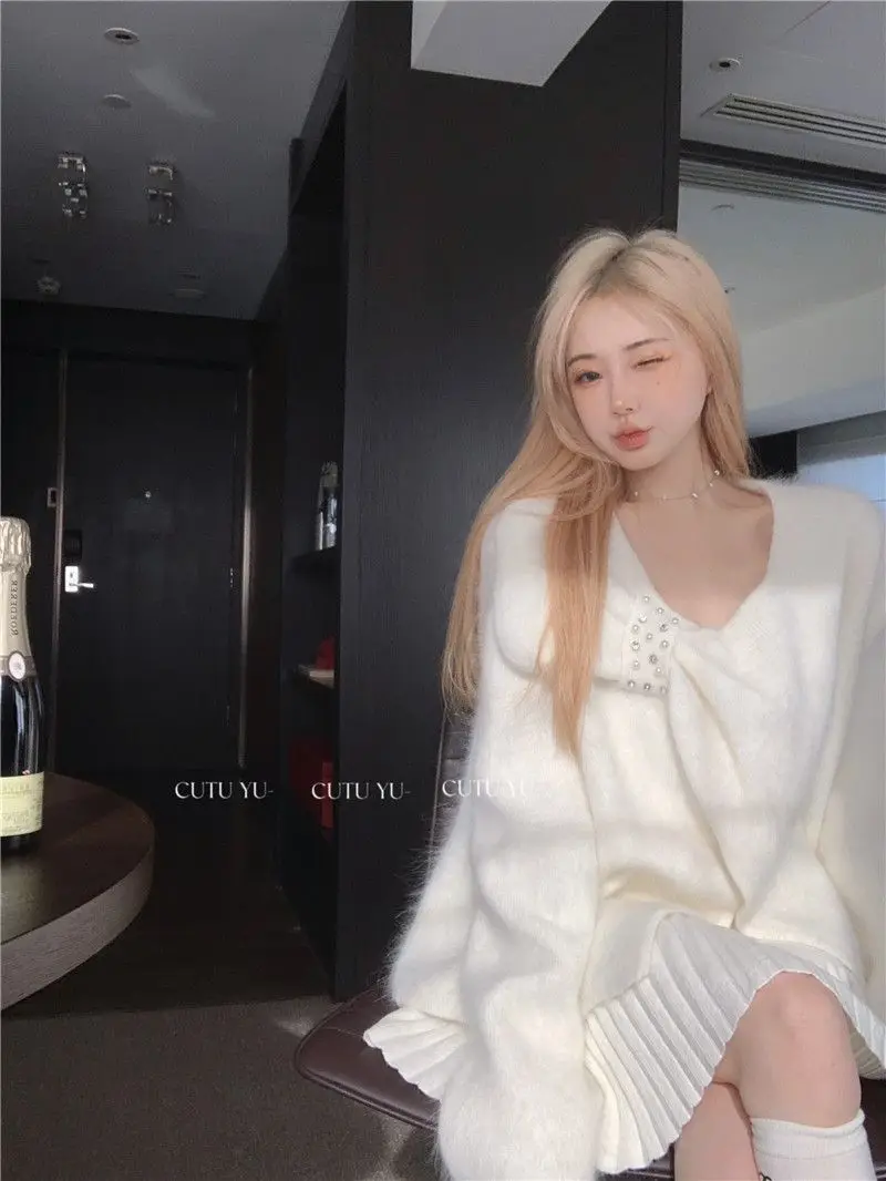 Свитера Джемперы Пуловеры Женские Удобные Зима 2025 Потертый подол Концерт Ежедневный фестиваль Альтернативная рок-группа Панк Гранж Y2K Девушка
Свитера Джемперы Пуловеры Женские Удобные Зима 2025 Потертый подол Концерт Ежедневный фестиваль Альтернативная рок-группа Панк Гранж Y2K Девушка