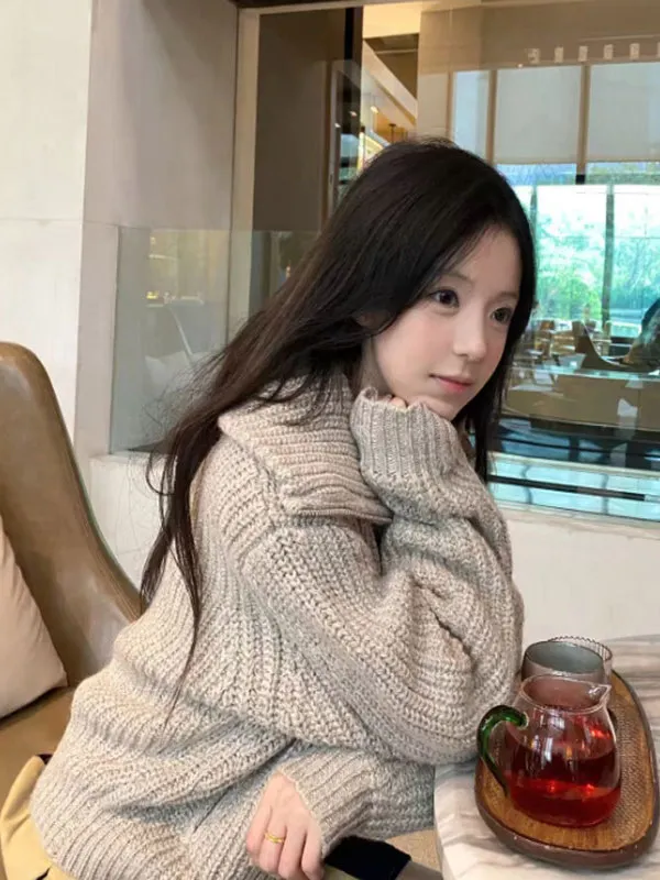 Уютный теплый вязаный свитер Laid-ba с высоким воротом на молнии для невысоких, свободный крой, модный зимний топ с длинными рукавами
Уютный теплый вязаный свитер Laid-ba с высоким воротом на молнии для невысоких, свободный крой, модный зимний топ с длинными рукавами