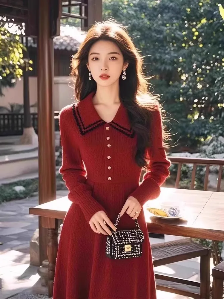 New Year Collar Knitted Long Dress High Waist Design Sense Women's plus Size Fashion Commute Style Korean Version
New Year Collar Knitted Long Dress High Waist Design Sense Women's plus Size Fashion Commute Style Korean Version