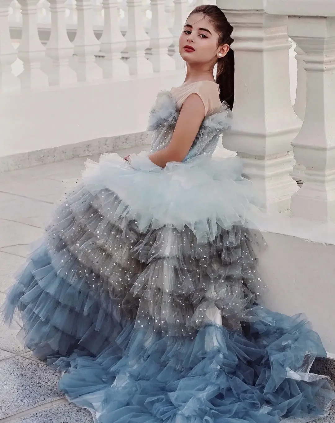 Quality Layering Flower Girl Dress Sequins Court Train Prom Kids Birthday Party Show Dresses First Communion Customised Gowns
Quality Layering Flower Girl Dress Sequins Court Train Prom Kids Birthday Party Show Dresses First Communion Customised Gowns