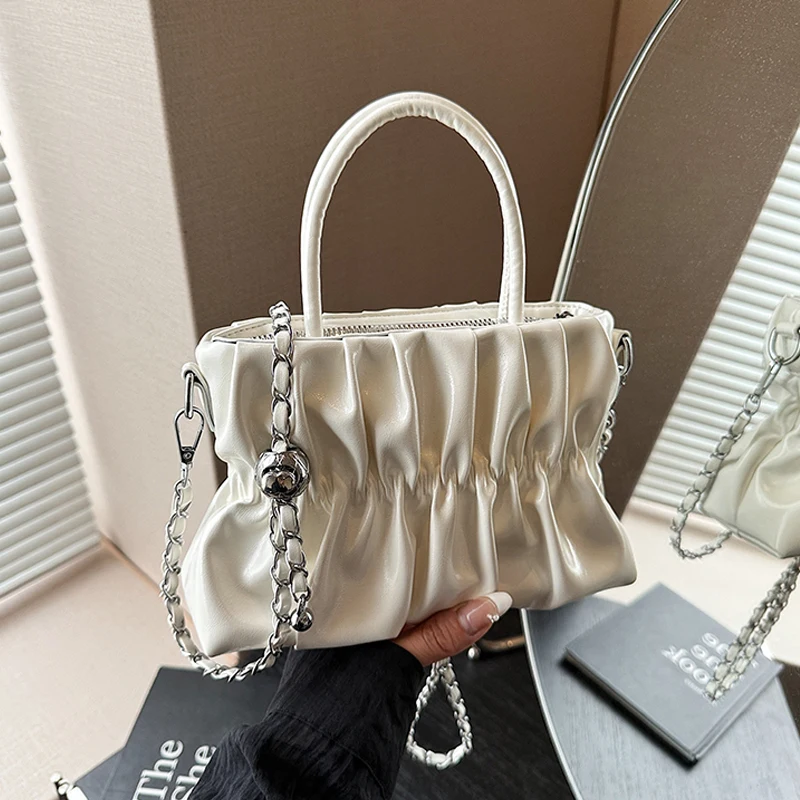 Exquisite Pleated Chains Women Handbags Chic Korean Style Solid Color Versatile Single Shoulder Bags Trend Ladies Messenger Bag
Exquisite Pleated Chains Women Handbags Chic Korean Style Solid Color Versatile Single Shoulder Bags Trend Ladies Messenger Bag