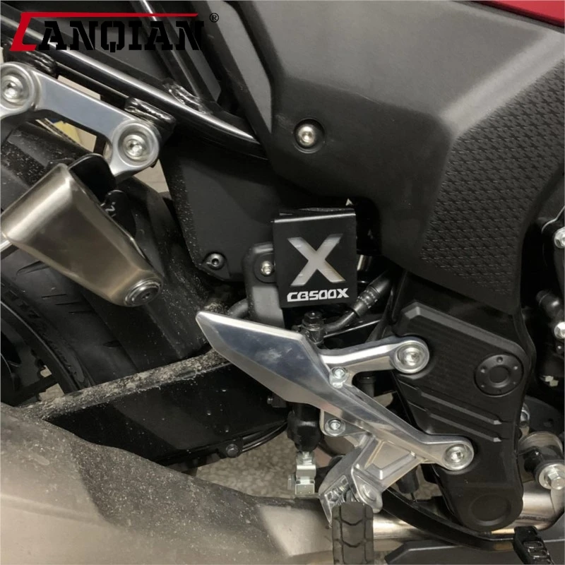 CB 400F Accessories For Honda CB500X CBR500R CB500F CB500X CB500F CB400X Rear Brake Fluid Reservoir Oil Cover Protective Guard
CB 400F Accessories For Honda CB500X CBR500R CB500F CB500X CB500F CB400X Rear Brake Fluid Reservoir Oil Cover Protective Guard