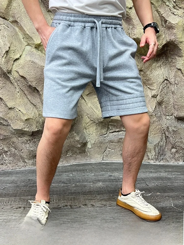 Американские повседневные вязаные бусины из материала поверхности, спортивные мужские брюки пять четвертей, прямые брюки с высокой талией, эластичная талия
Американские повседневные вязаные бусины из материала поверхности, спортивные мужские брюки пять четвертей, прямые брюки с высокой талией, эластичная талия