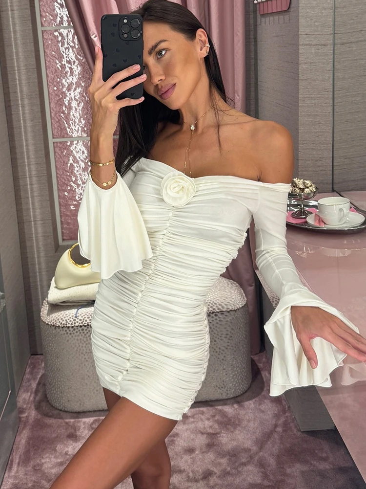 Sibybo Flare Sleeve Ruched Mini Dress Women Robes Summer Off Shoulder Backless Bodycon Party Streetwear Elegant Sexy Dresses
Sibybo Flare Sleeve Ruched Mini Dress Women Robes Summer Off Shoulder Backless Bodycon Party Streetwear Elegant Sexy Dresses