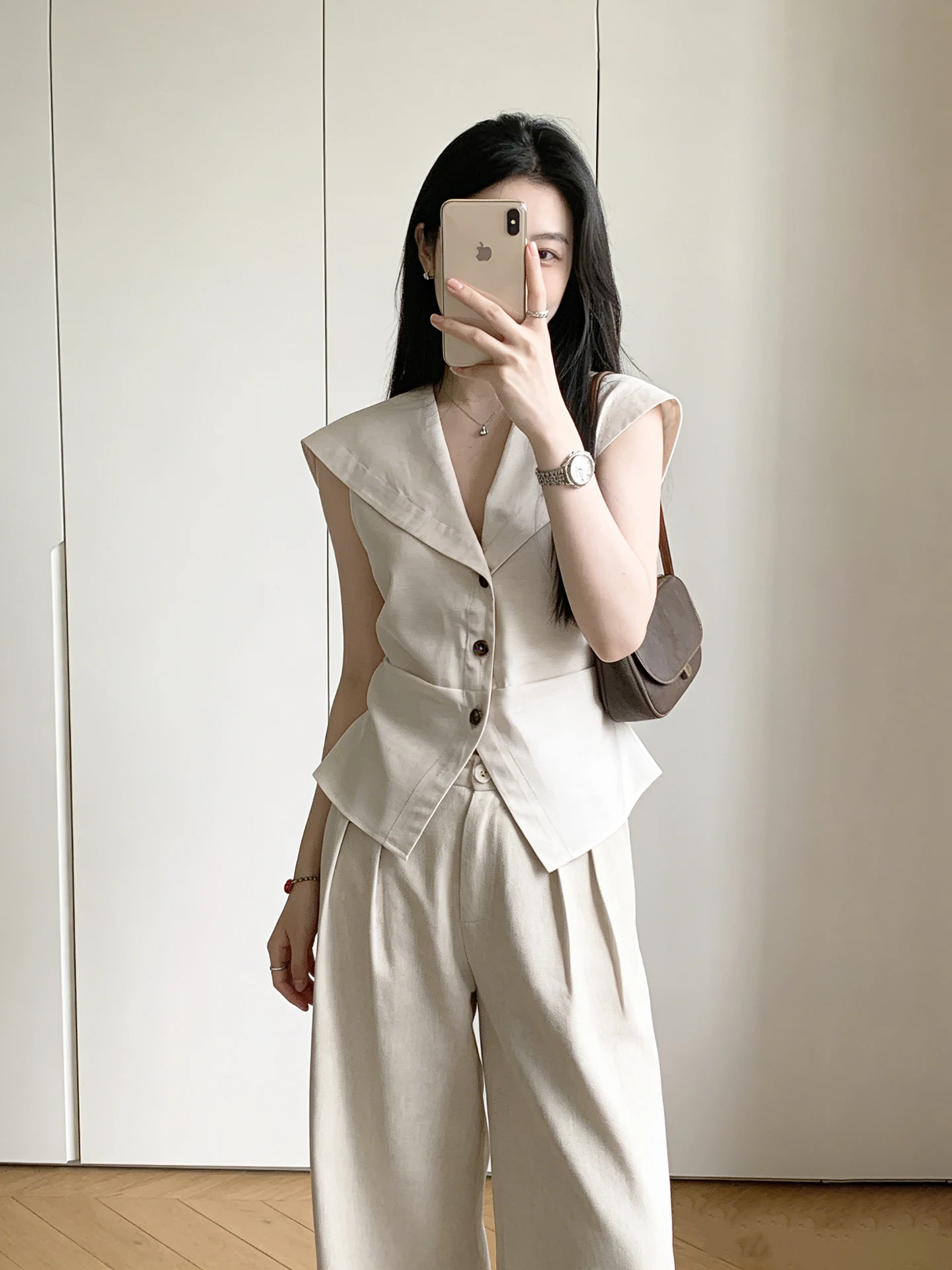 High Waist Wide Leg Pants Navy Collar Sleeveless Top And Vest Set Women's Summer Fashion Outfit Waist Cinching V Neck
High Waist Wide Leg Pants Navy Collar Sleeveless Top And Vest Set Women's Summer Fashion Outfit Waist Cinching V Neck