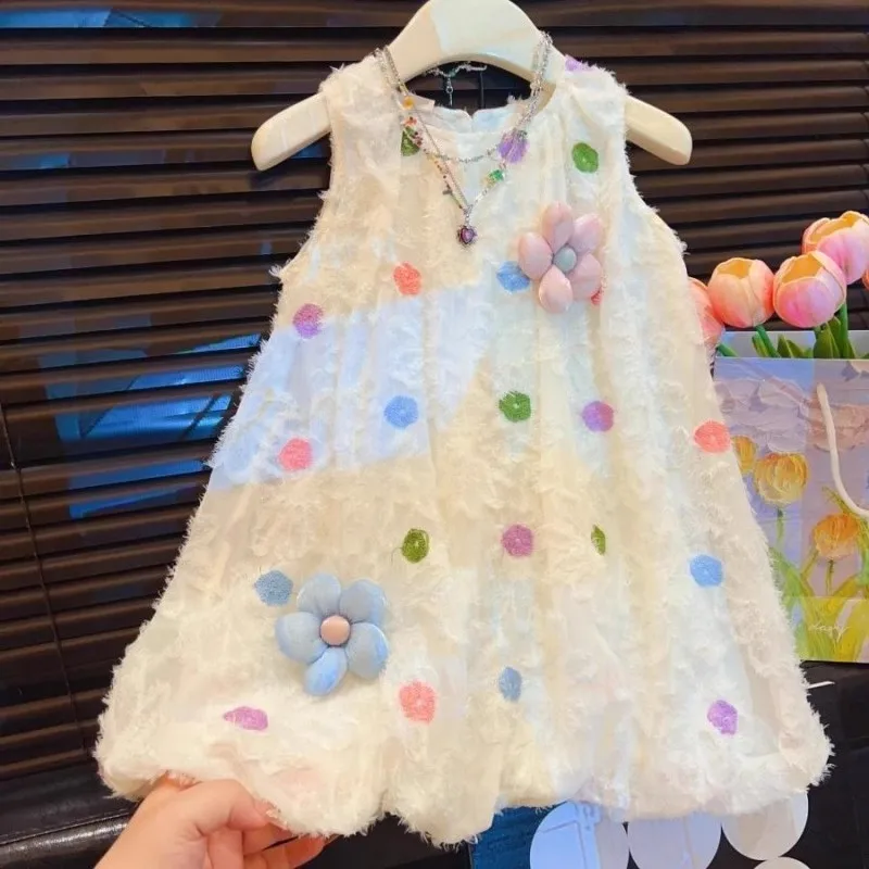 TOY-Girls' Summer Dress with 3D Flowers Sleeveless Dress2025New Style Children's Fashion Breathable Summer Trendy Princess Dress
TOY-Girls' Summer Dress with 3D Flowers Sleeveless Dress2025New Style Children's Fashion Breathable Summer Trendy Princess Dress