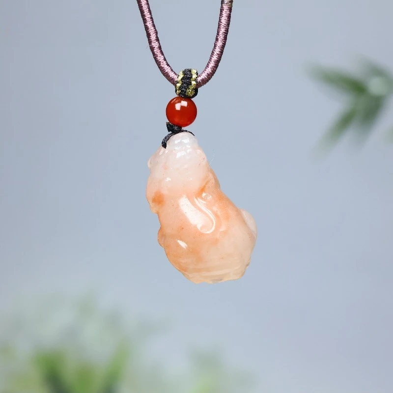 Exquisite and Small Ethnic Style Pixiu Jade Pendant Necklace
Exquisite and Small Ethnic Style Pixiu Jade Pendant Necklace