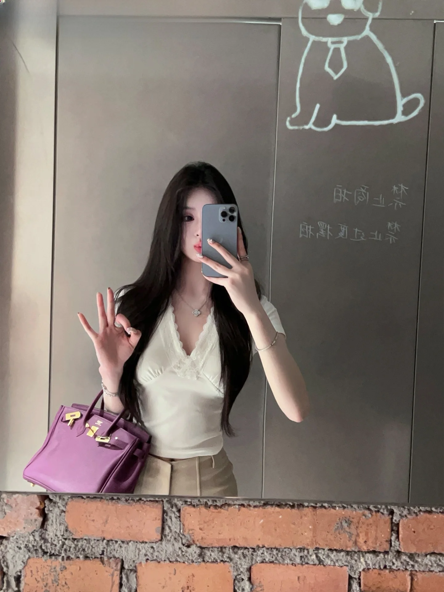 Женская футболка FairyJiang с V-образным вырезом и кружевной отделкой, приталенная, повседневная, летняя, дышащая, для ранней осени
Женская футболка FairyJiang с V-образным вырезом и кружевной отделкой, приталенная, повседневная, летняя, дышащая, для ранней осени