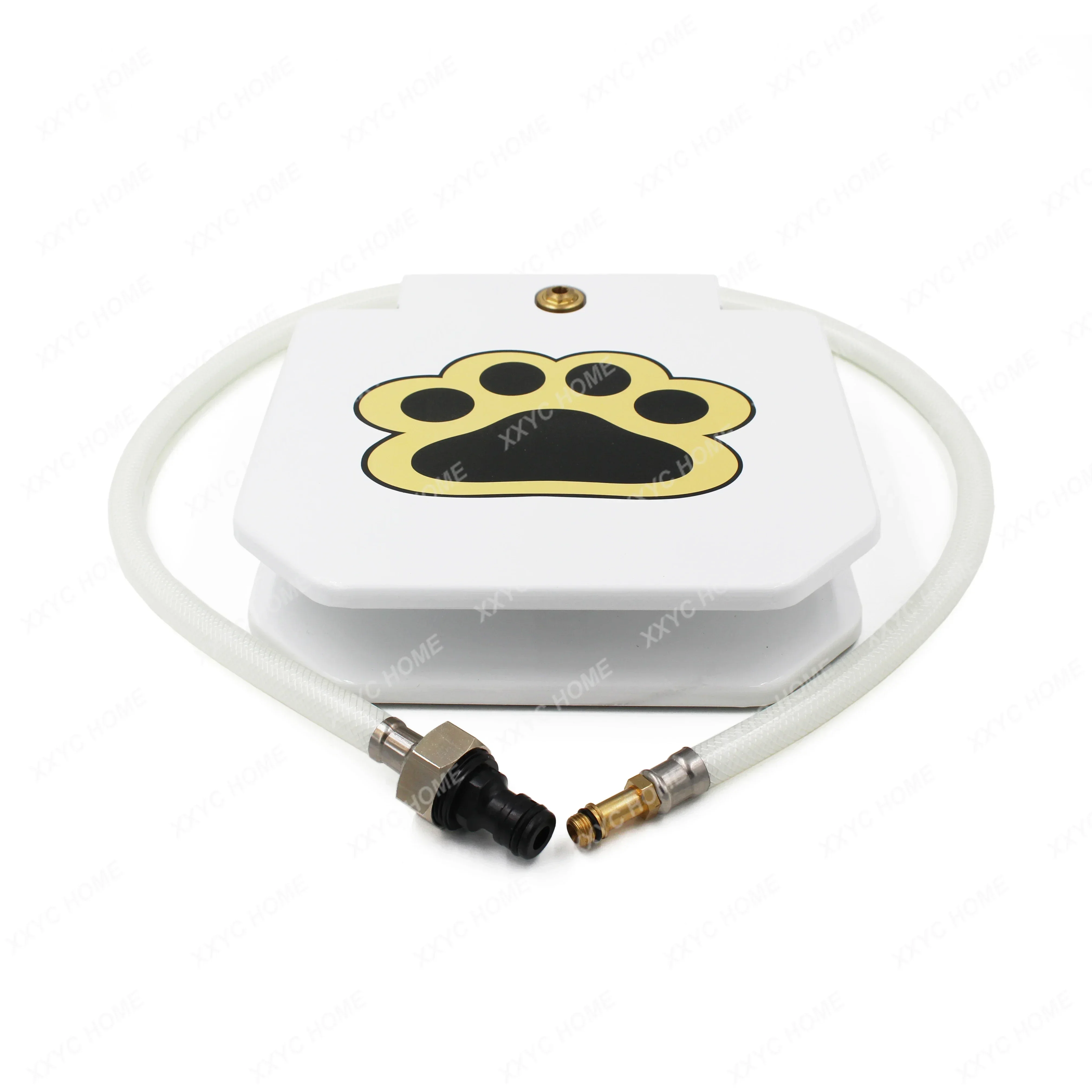 Automatic Dog Water Fountain Dog Sprinkler Dispenser Paw Activated pet supplies for pets
Automatic Dog Water Fountain Dog Sprinkler Dispenser Paw Activated pet supplies for pets