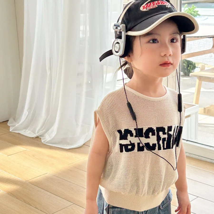 Girls T Shirt Korea Style 2024 Summer New Solid Color Letter Tank Top T Shirt Cutout Design Baby Fashion Kids Summer Clothes
Girls T Shirt Korea Style 2024 Summer New Solid Color Letter Tank Top T Shirt Cutout Design Baby Fashion Kids Summer Clothes
