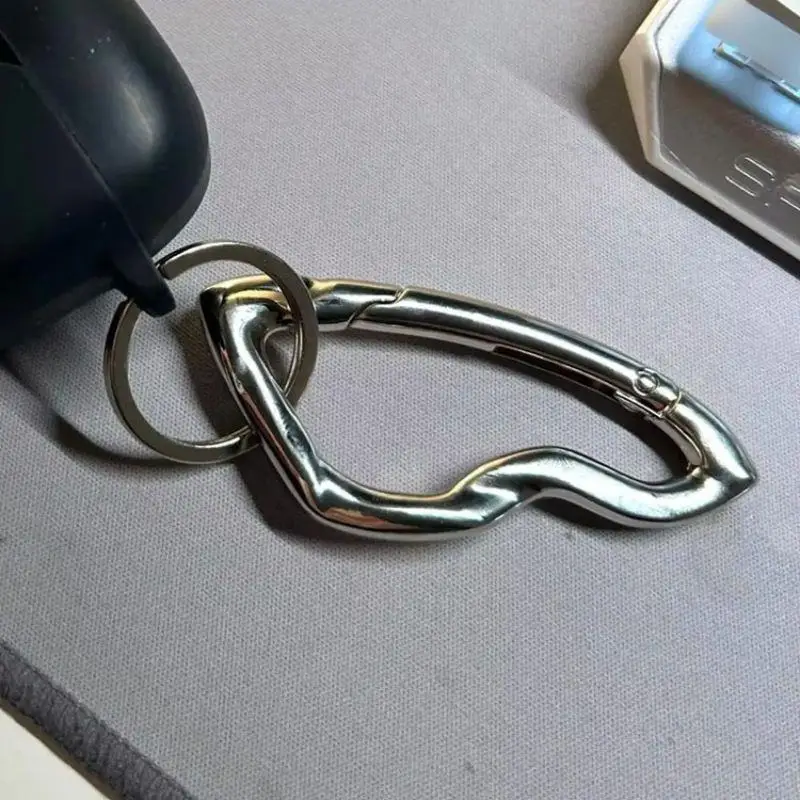 Y2K Punk Star Oval Essential Icon Carabiner Keychain Axe Shaped Mountaineering Car Key Ring Gothic Backpack Decor Korean Fashion
Y2K Punk Star Oval Essential Icon Carabiner Keychain Axe Shaped Mountaineering Car Key Ring Gothic Backpack Decor Korean Fashion