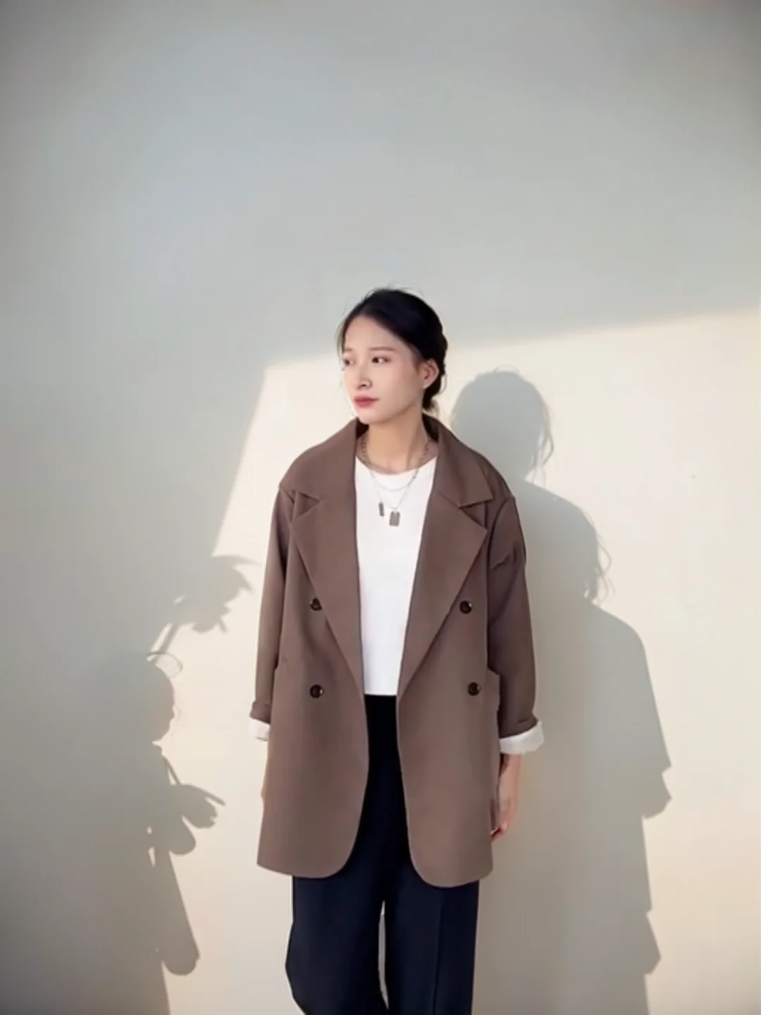 Blazers Womans Denim Serge Georgian Dinner Elegant Ladylike Decorated Lapel Refined Twilled Ventilated Masterful Esteemed Korean
Blazers Womans Denim Serge Georgian Dinner Elegant Ladylike Decorated Lapel Refined Twilled Ventilated Masterful Esteemed Korean