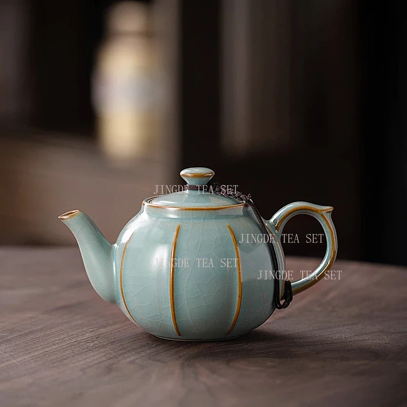 210ml Chinese Ceramic Tianqing Ru Kiln Tea Pot Household Ball Hole Filter Pot Single Tea Maker
210ml Chinese Ceramic Tianqing Ru Kiln Tea Pot Household Ball Hole Filter Pot Single Tea Maker