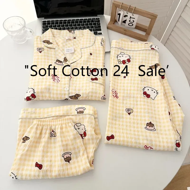 Summer new Hello Kitty women's pajamas three-piece set of short-sleeved shorts and trousers pure cotton Hello Kitty loungewear
Summer new Hello Kitty women's pajamas three-piece set of short-sleeved shorts and trousers pure cotton Hello Kitty loungewear