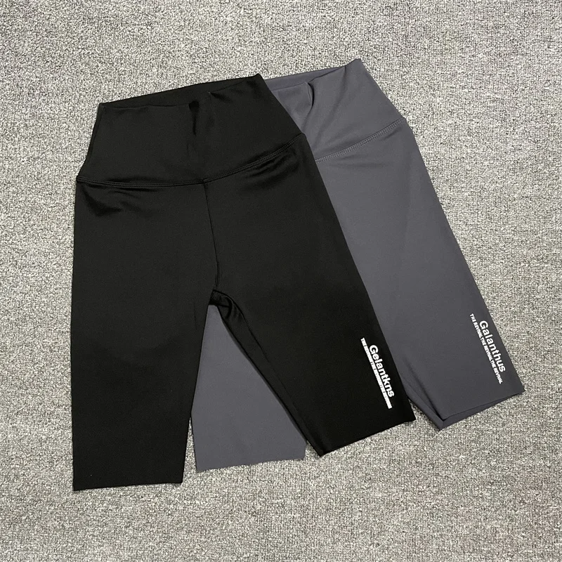 Женские летние спортивные леггинсы Slim Fit для йоги и активного отдыха, тонкие, с эффектом утяжки живота и подтяжки ягодиц, корректирующие фигуру, укороченные (5/8 длины)
Женские летние спортивные леггинсы Slim Fit для йоги и активного отдыха, тонкие, с эффектом утяжки живота и подтяжки ягодиц, корректирующие фигуру, укороченные (5/8 длины)