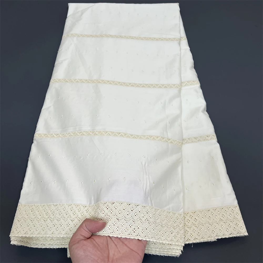 2024 African Nigerian High Quality Embroidery Tulle Lace Fabric Cotton Party Wedding Dress Soft Damask Sequins 5Yard hz1310
2024 African Nigerian High Quality Embroidery Tulle Lace Fabric Cotton Party Wedding Dress Soft Damask Sequins 5Yard hz1310