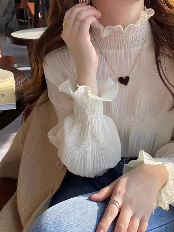 White High Collar Lace Base irt Women's Spring New Fce Inner Wear Gauze Top Casual Sle Slim Fit Long Sve Knitted
White High Collar Lace Base irt Women's Spring New Fce Inner Wear Gauze Top Casual Sle Slim Fit Long Sve Knitted