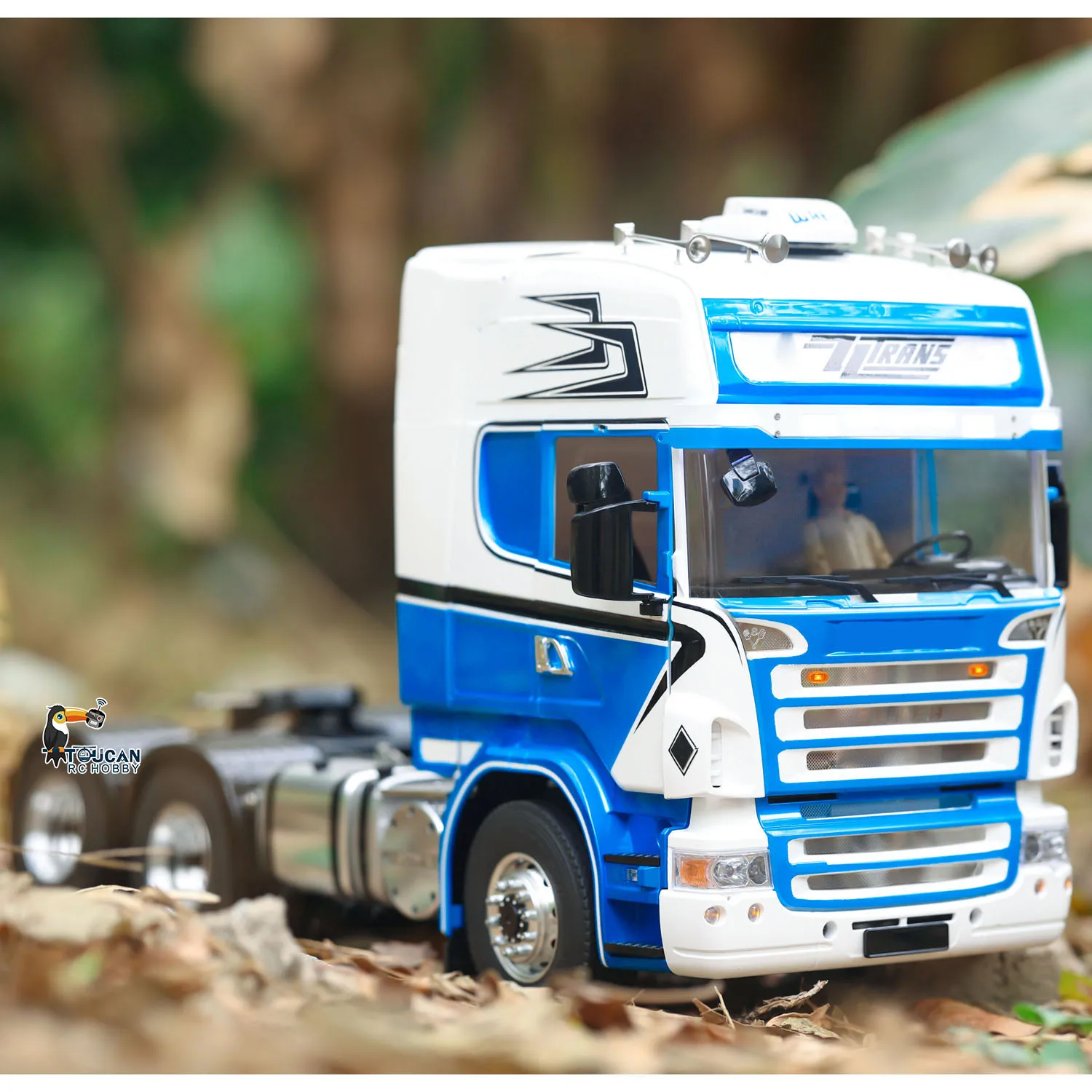 In Stock 1/14 Customized RTR LESU RC Tractor Truck 6x6 Metal Chassis Remote Control Car Model Light Sound Systems Toy Gift
In Stock 1/14 Customized RTR LESU RC Tractor Truck 6x6 Metal Chassis Remote Control Car Model Light Sound Systems Toy Gift