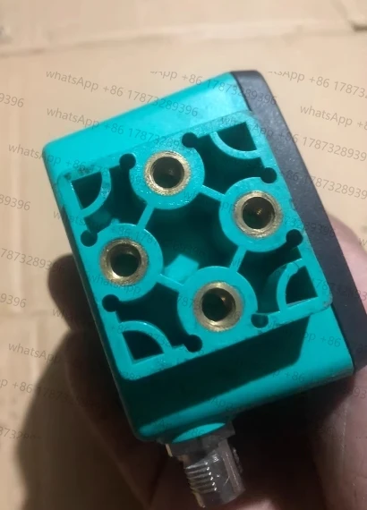 Used PCV100-F200-B17-V1D-6011 Optical code reader tested OK and shipped quickly
Used PCV100-F200-B17-V1D-6011 Optical code reader tested OK and shipped quickly