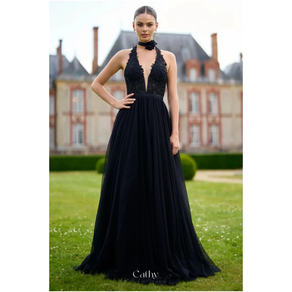 Cathy Customized Black Halter Neck Appliques Prom Dresses A-Line Sleeveless vestidos de noiva Wave Point Draped Formal Evening
Cathy Customized Black Halter Neck Appliques Prom Dresses A-Line Sleeveless vestidos de noiva Wave Point Draped Formal Evening