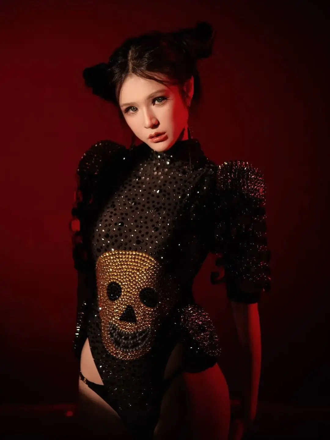 High Quality Luxury Rhinestone Women Sexy Bodysuit Nightclub Singer Performance Stage Outfit Birthday Evening Party Wear
High Quality Luxury Rhinestone Women Sexy Bodysuit Nightclub Singer Performance Stage Outfit Birthday Evening Party Wear