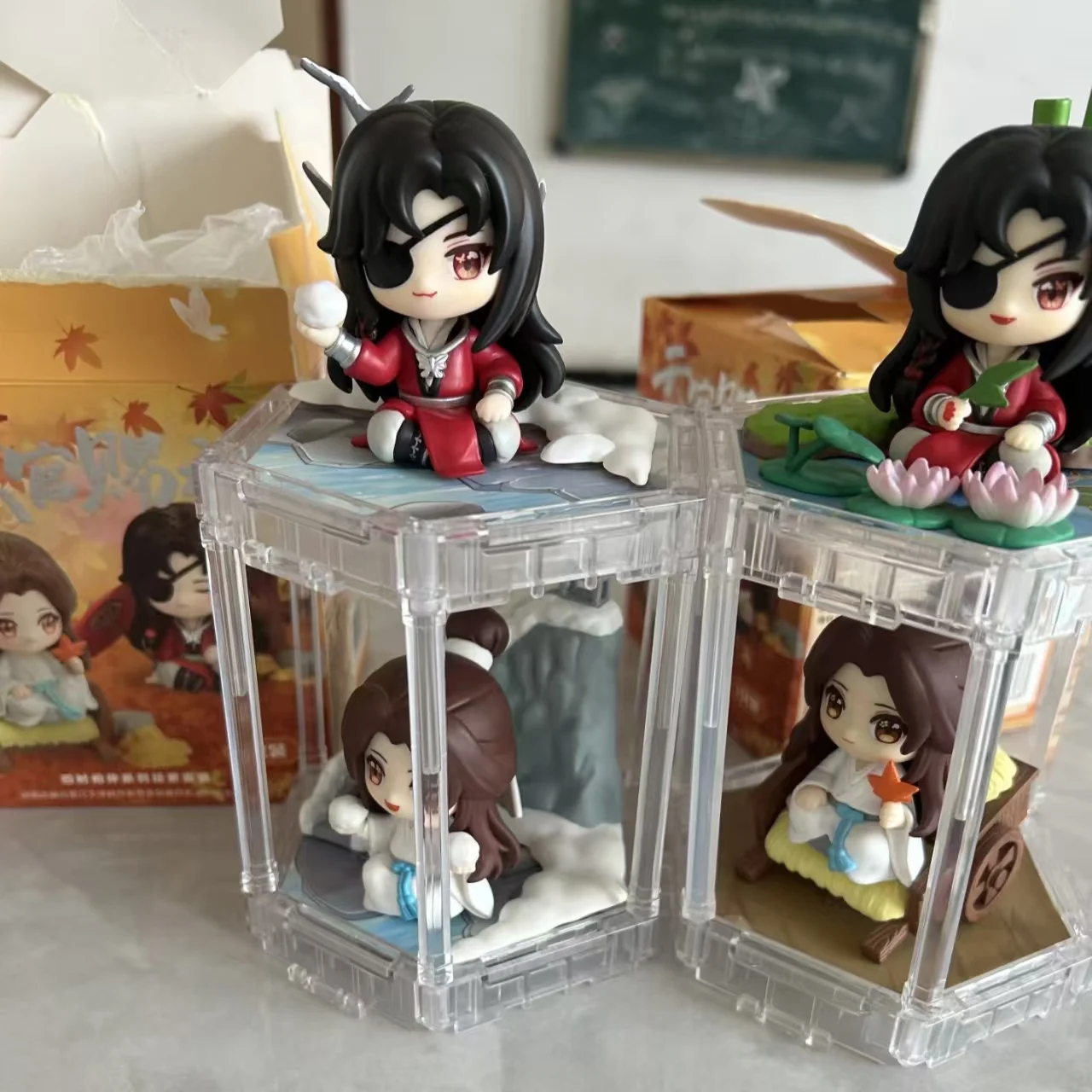 Anime Peripheral Xielian Huacheng Original Spot Tianguan Ci Fu Four Hour Trendy Play Blind Box Model Handmade Ornament Toys Gift
Anime Peripheral Xielian Huacheng Original Spot Tianguan Ci Fu Four Hour Trendy Play Blind Box Model Handmade Ornament Toys Gift